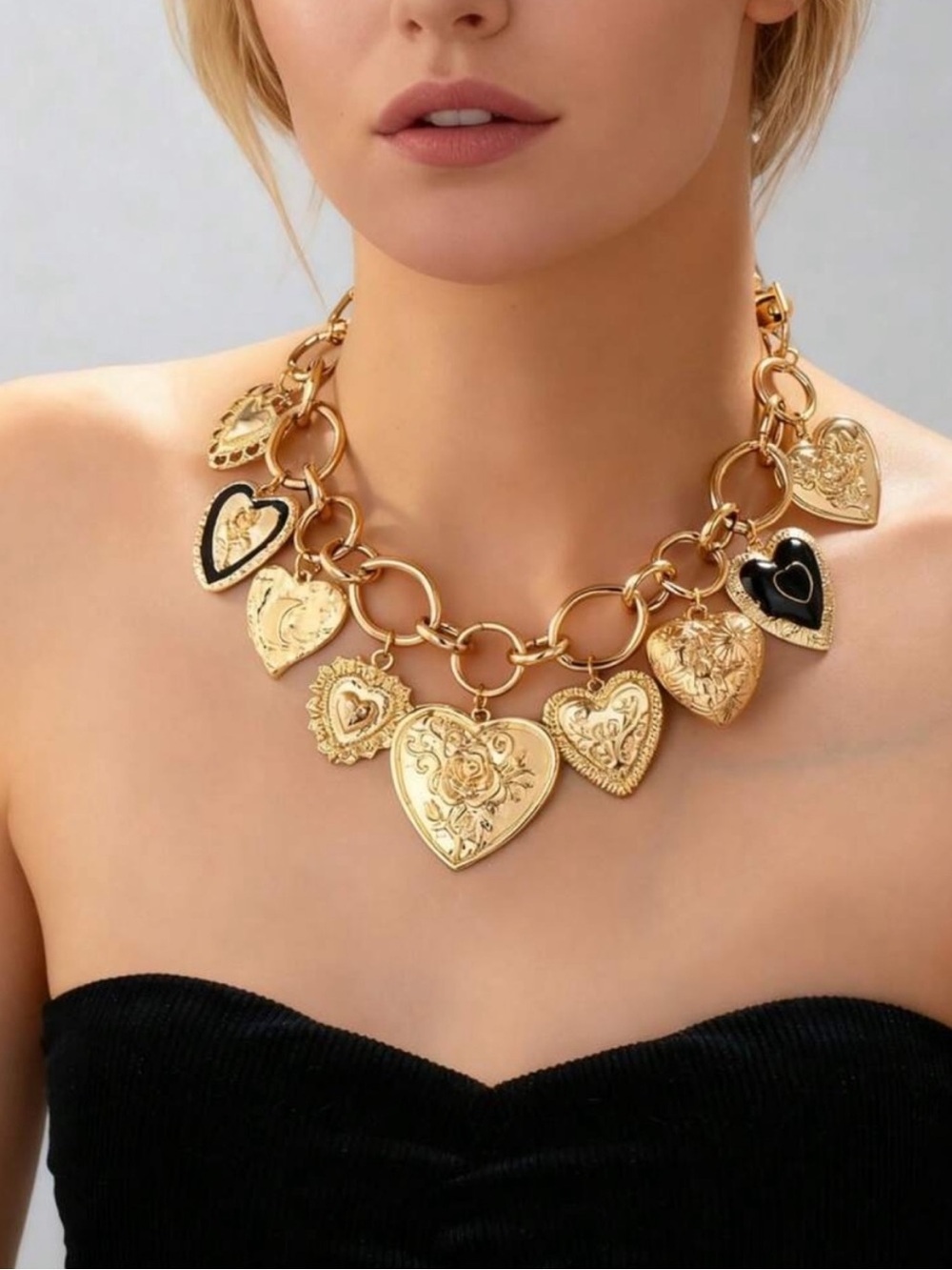 Maison Noir Enamel Heart Charm Collar Necklace